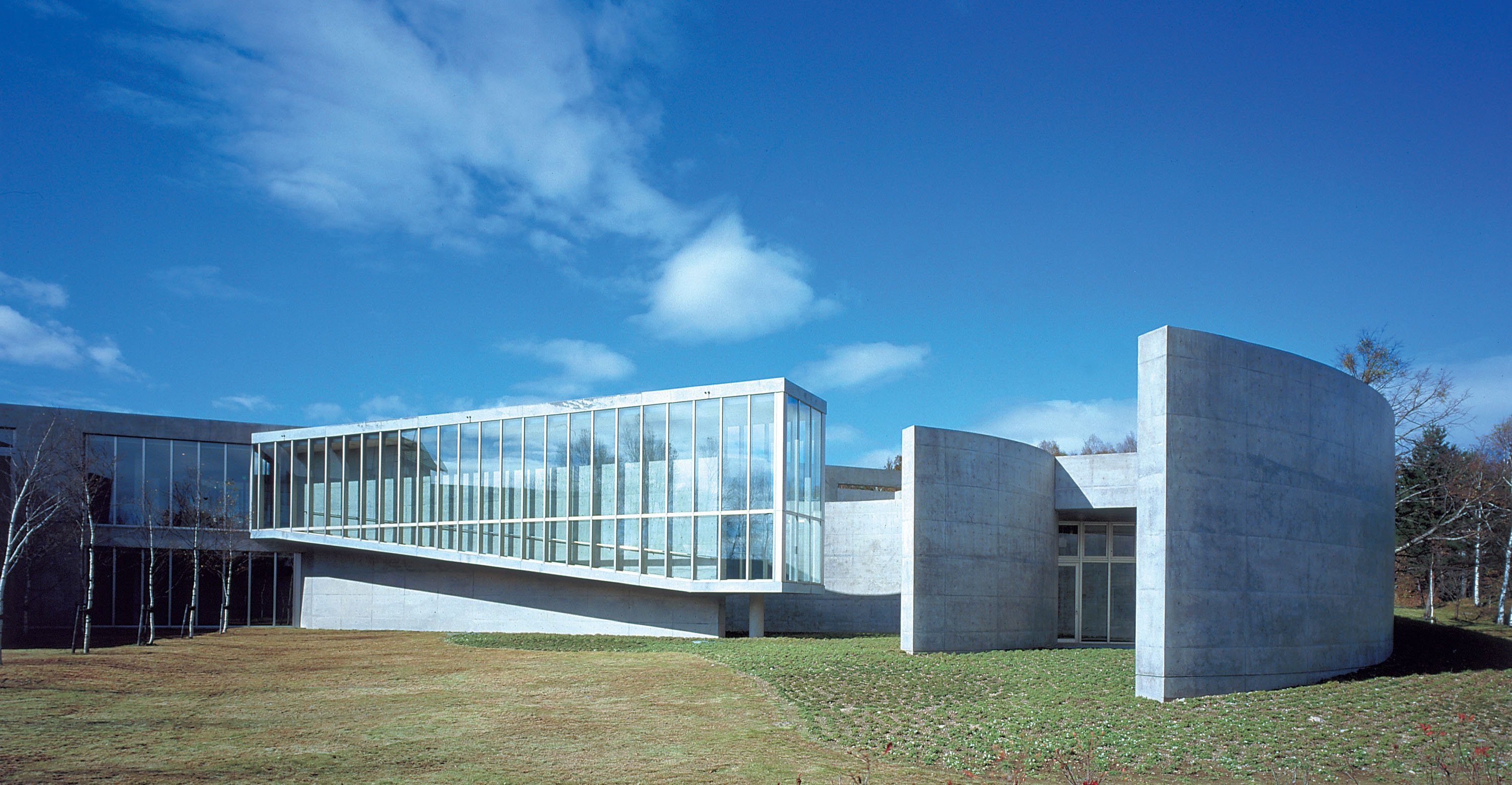 小海町高原美術館.jpg
